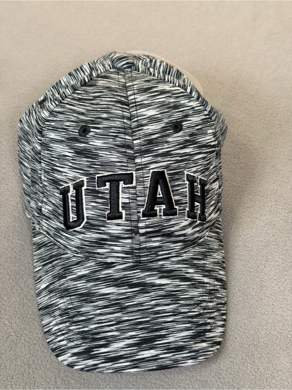 UTAH Robin Ruth Embroidered Baseball Cap - Black/White/Gray- Adjustable-NWT